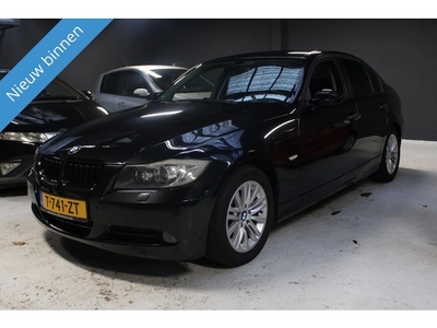 BMW 3-serie 320i /XENON/APK/AIRCO/STOELVERW.