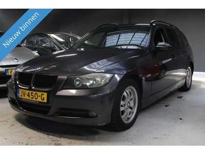 BMW 3-serie Touring 320i High Executive