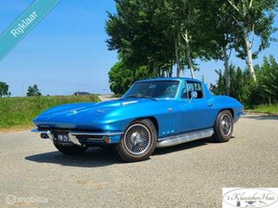 Corvette C2 Stingray 427