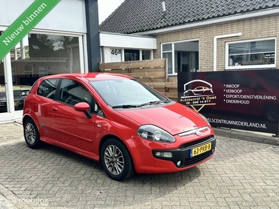 Fiat Punto Evo 1.3 M-Jet Dynamic splinternieuwe apk keuring