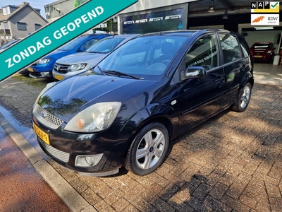 Ford Fiesta 1.25 Titanium 1E EIGENAAR12MND GARANTIENW