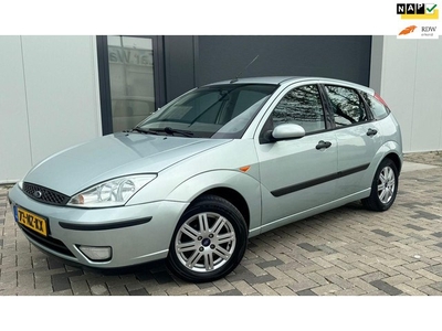 Ford Focus 1.6-16V Futura