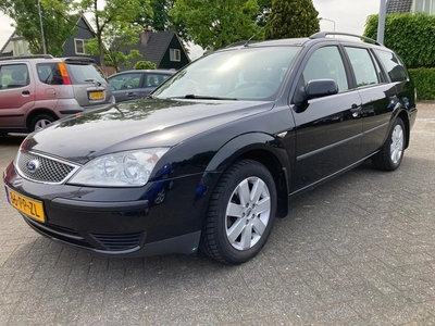 Ford Mondeo Wagon 1.8-16V Ambiente Apk