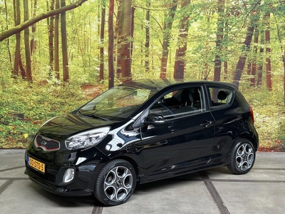 Kia Picanto 1.2 CVVT Comfort Pack GT Line 3-Deurs Airco LED 15 Inch Elek. Ramen Spiegels Radio CD AUX