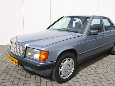 Mercedes-Benz 190D 2.5