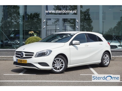 Mercedes-Benz A-Klasse 180 Ambition l Automaat l Navigatie l Audio l Stoelverwarming l Tempomaat l Airco l l Nederlands geleverd l