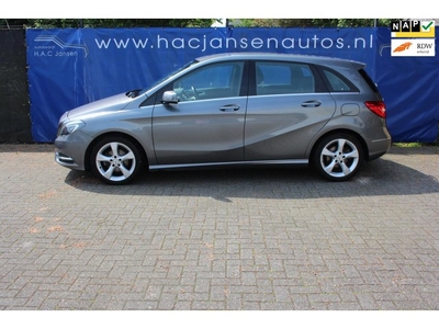 Mercedes-Benz B-klasse 180 Ambition AUTOMAAT NAVI