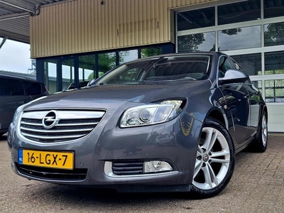 Opel Insignia 1.6 T Cosmo (bj 2010)