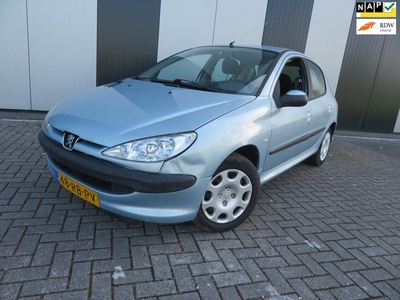 Peugeot 206 1.4 Air-line 2