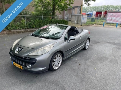 Peugeot 207 CC 1.6 VTi Féline NW MOD EN AUTOMAAT GEWOON