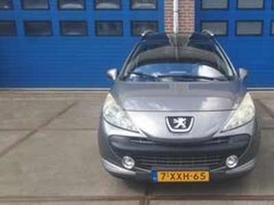 Peugeot 207 SW Outdoor 1.6 VTi