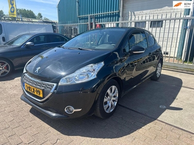 Peugeot 208 1.0 VTi Active incl nieuwe apk en 6 maanden garantie !