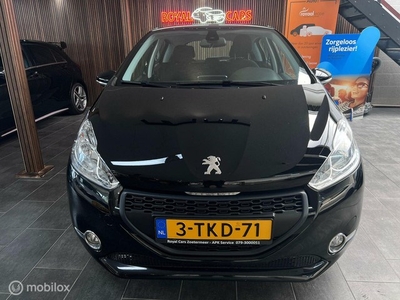 Peugeot 208 1.2 VTi Allure/NAP Auto/Dealer Onderhouden/Navig