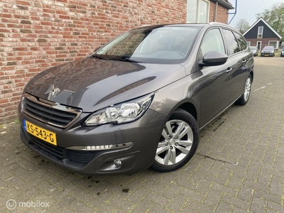 Peugeot 308 SW 1.2 PureTech Blue Lease Executive