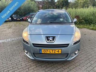 Peugeot 5008 1.6 THP Blue Lease Executive 7p.