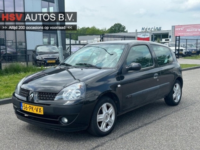 Renault Clio 1.2-16V Dynamique Luxe airco org NL 2004