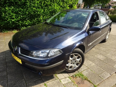 Renault Laguna 1.6-16V Tech Road MET APK EN AIRCO