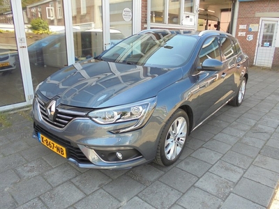 Renault Mégane Estate 1.3 TCe GT-Line Airco, Parkeer