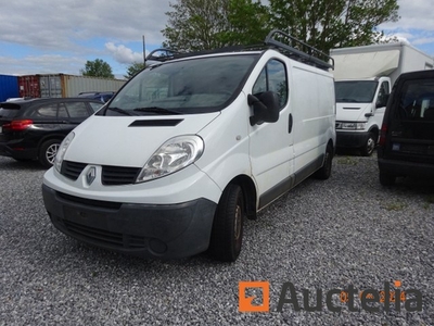 RENAULT TRAFIC bestelwagen