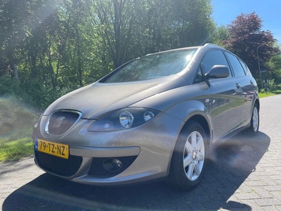 SEAT Altea XL 2.0 FSI Stylance zeer netjes (bj 2007)