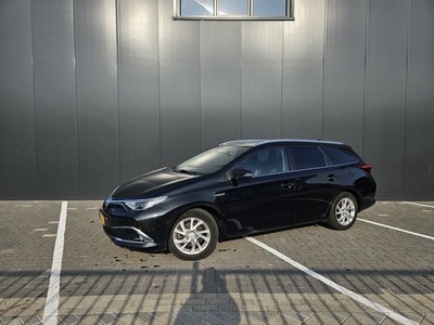 Toyota Auris Touring Sports 1.8 Hybrid Executive Go