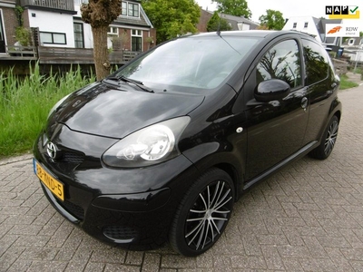 Toyota Aygo 1.0-12V Comfort 5-deurs Airco 150.000km NAP