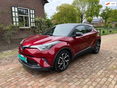 Toyota C-HR 1.8 Hybrid Executive Trekhaak ACC Climate