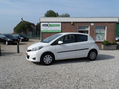 Toyota Yaris 1.0 VVT-i Aspiration