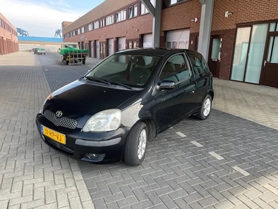 Toyota Yaris 1.3 VVT-i S-Line! 201 DKM NAP! (bj 2005)