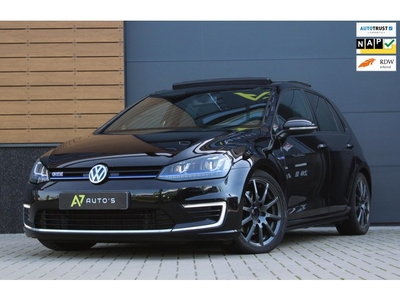 Volkswagen Golf 1.4 TSI GTE/PANODAK/CAMERA/DEALER-OH/NAP