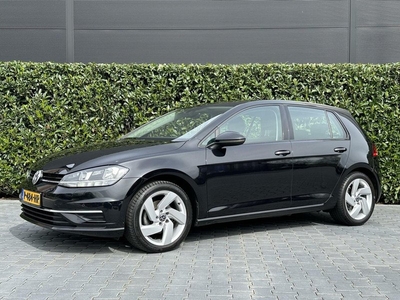 Volkswagen Golf 1.6 TDI Highline AUTOMAAT, NAVI, FACELIFT