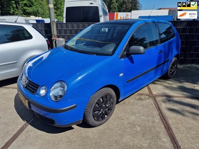 Volkswagen Polo 1.2-12V Highline