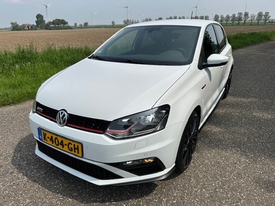 Volkswagen Polo 1.8 TSI GTI Navigatie PDC Enz (bj 2015)