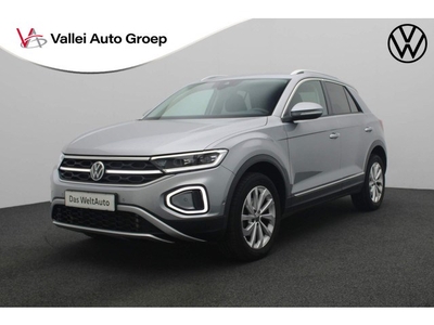 Volkswagen T-Roc 1.5 TSI 150PK DSG Style IQ Light Navi