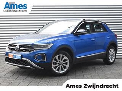 Volkswagen T-Roc 1.5 TSI 150pk Style | Navigatie | Achteruitrijcamera | Adaptieve cruise control