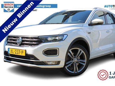 Volkswagen T-Roc 1.5 TSI Sport R-Line | Incl. 1 jaar Garantie | 1e Eigenaar | Adaptive cruise | Navigatie | Achteruitrijcamera | Parkeersensoren V+A | Apple CarPlay/Android auto | Elektrische kofferbak | Digital cockpit | Schakelmogelijkheid aan stuurwiel