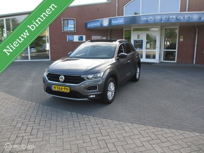 Volkswagen T-Roc 1.5 TSI Style Business