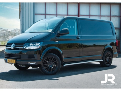 Volkswagen Transporter 2.0 TDI L1H1 Highline Cruise