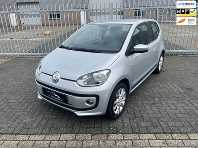 Volkswagen Up! 1.0 move up! BlueMotion