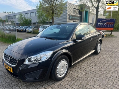 Volvo C30 1.6 D2 Advantage - AIRCO - 2012 - ZWART - NETJES!