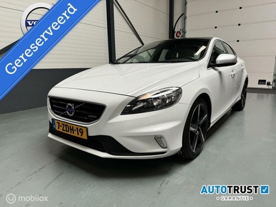 Volvo V40 1.6 D2 R-Design NaviPano18