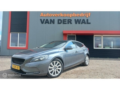 Volvo V40 2.0 D4 Momentum