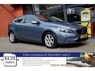 Volvo V40 VERKOCHT -- T3 150 pk, Xenon, Bluetooth