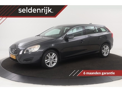 Volvo V60 1.6 T3 Momentum 2e eigenaar Navigatie