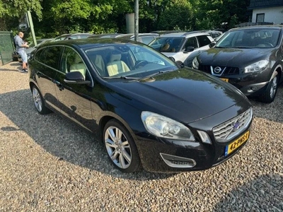 Volvo V60 2.4 D5 Summum EXPORT GOOD OPTIONS