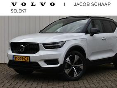 Volvo XC40 T5 Recharge 262PK R-Design | Panoramadak | Camera | Stuurverwarming |