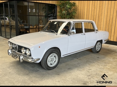 Alfa Romeo 2000 Benzine