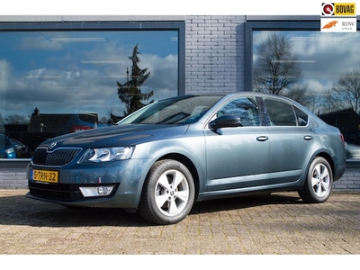 Skoda Octavia Benzine