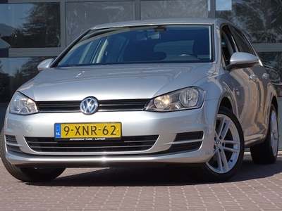 Volkswagen Golf Benzine