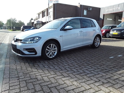 Volkswagen Golf Benzine